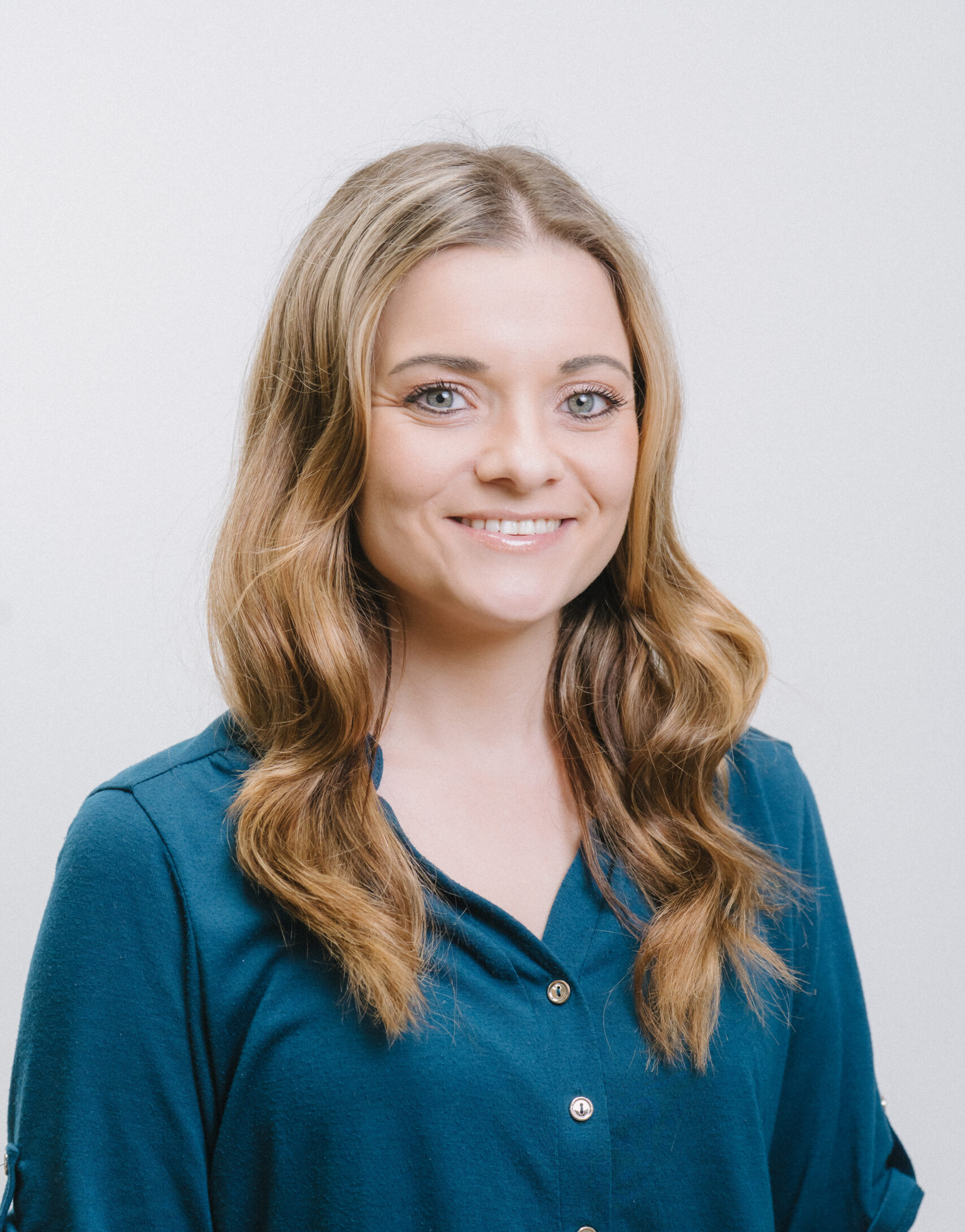 DR. Anna Pollard Headshot