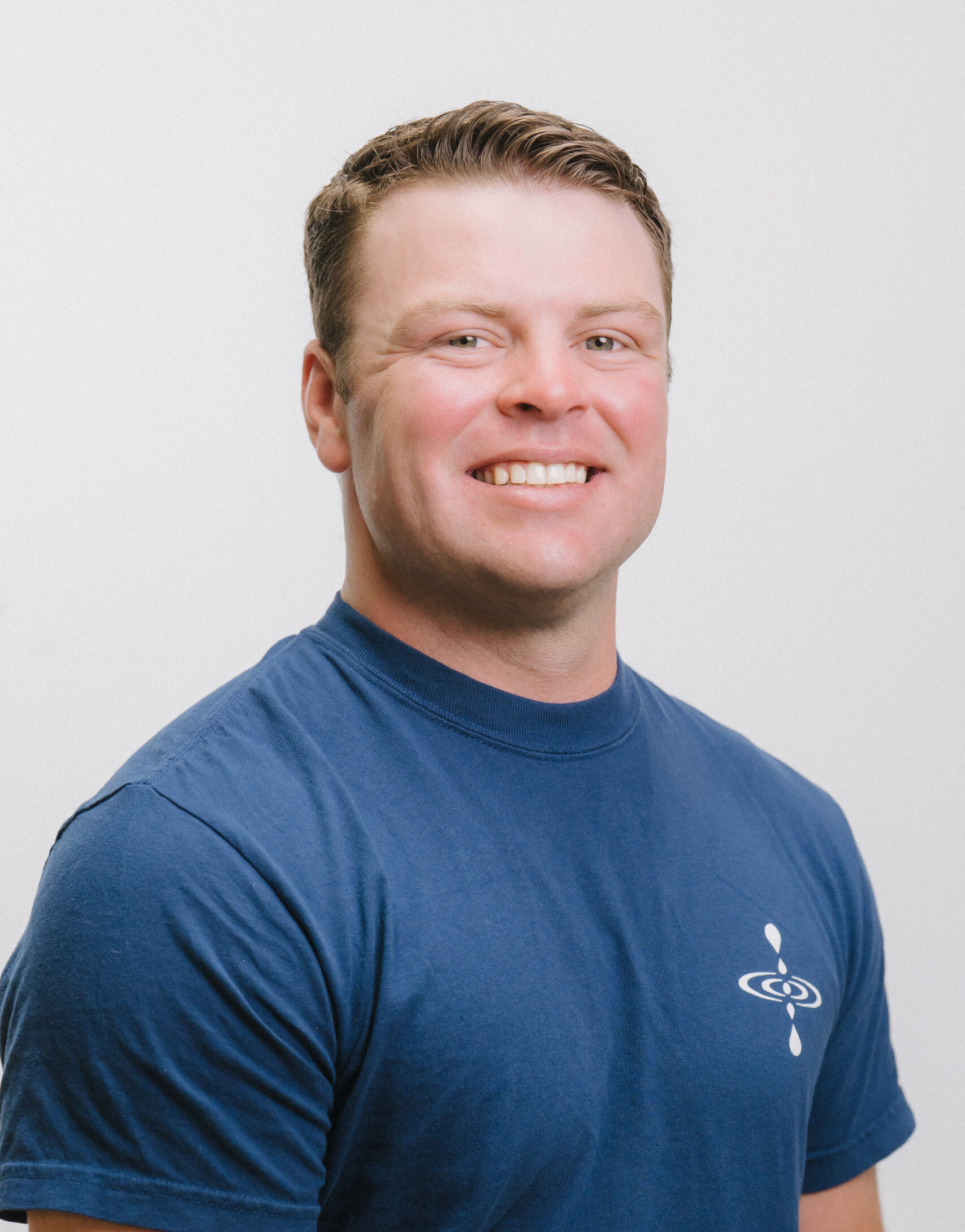 Mitchell McKinnon headshot