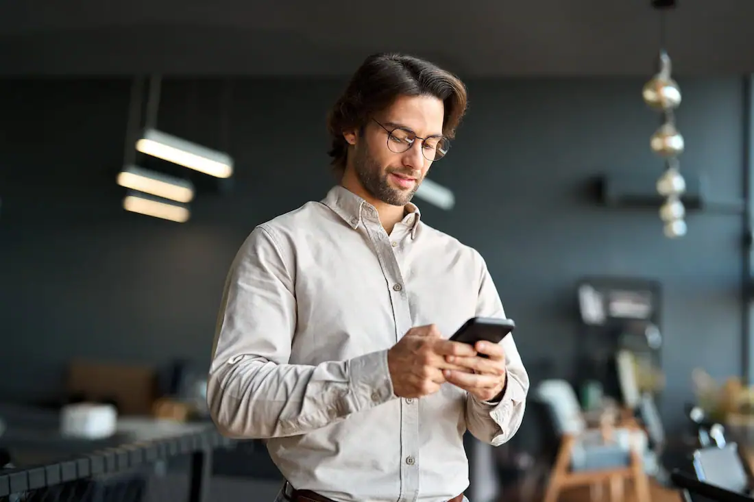 How Does Social Media Affect Men’s Mental Health